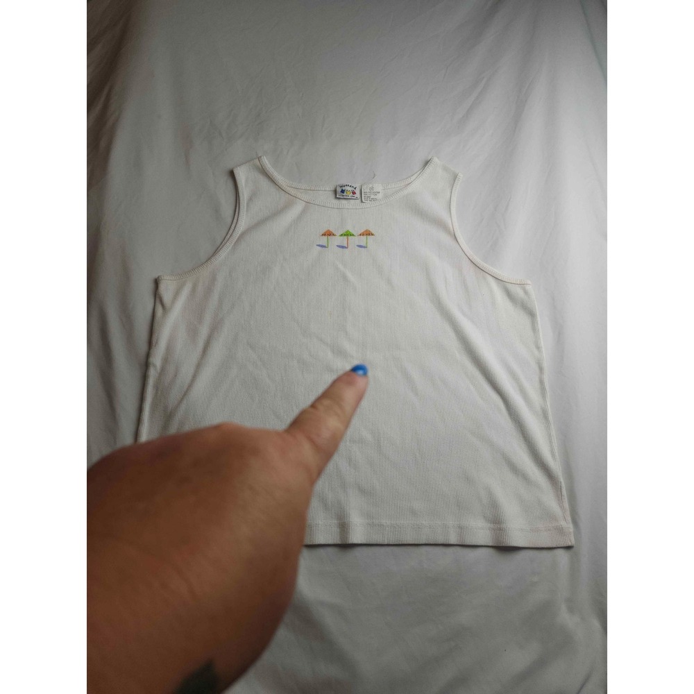 Vintage Weekend Clothes Line White Ribbed Tank Top Beach Umbrella Embroidered 1X - Picture 2 of 8
